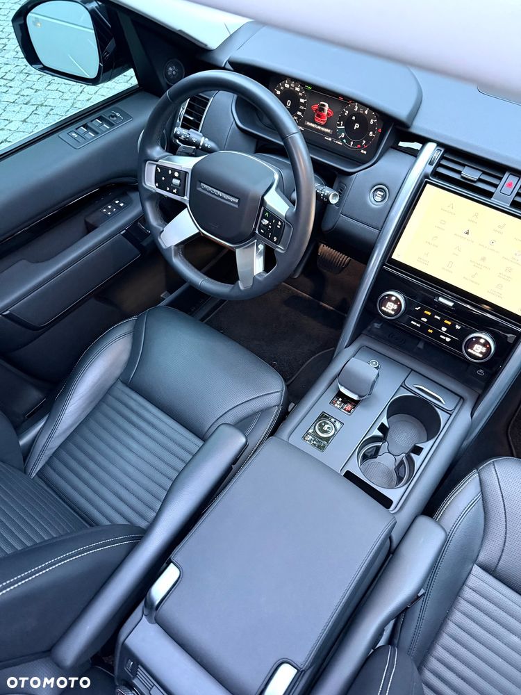 Land Rover Discovery 2.0 P300 S - 19