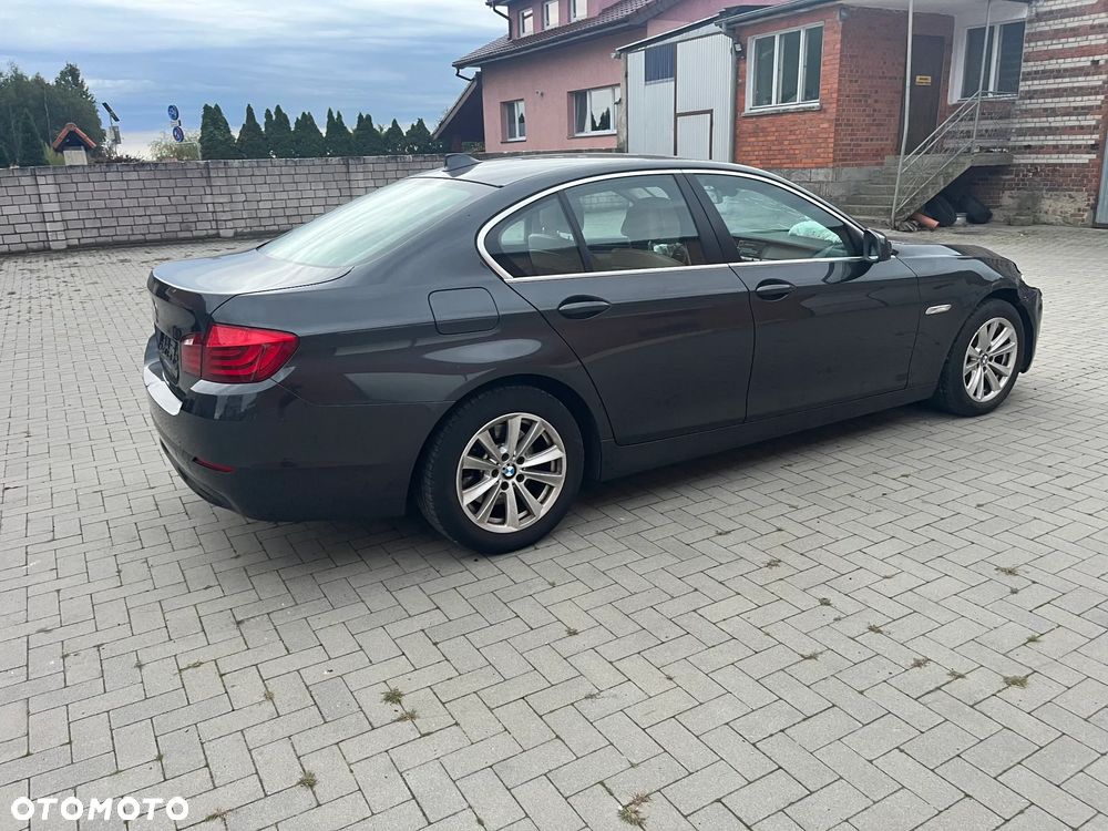 BMW Seria 5 520d - 6