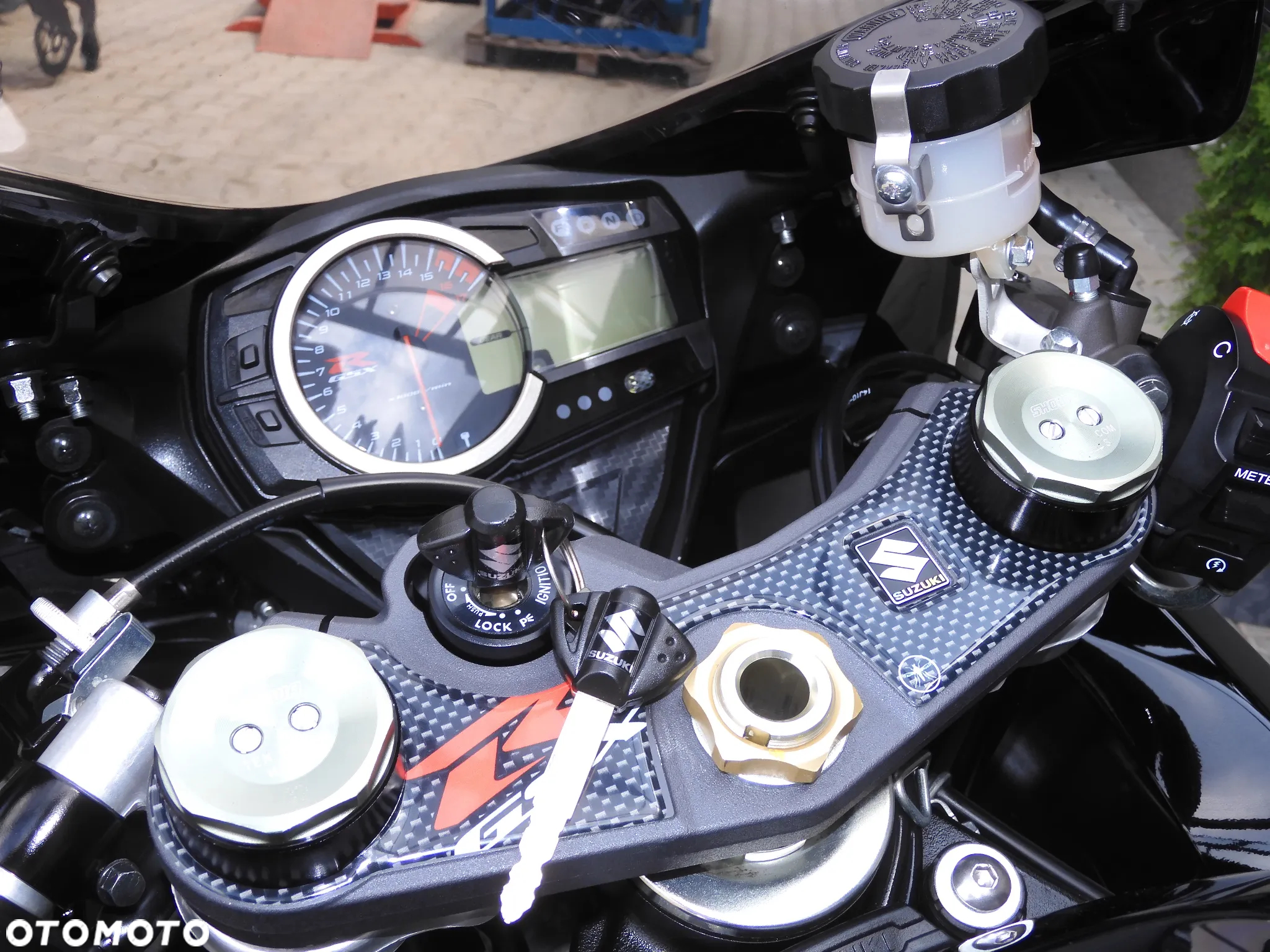Suzuki GSX-R - 38