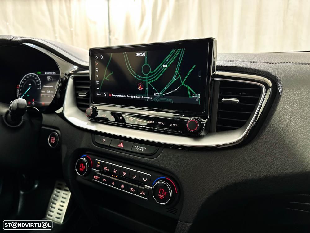 Kia XCeed 1.6 GDI DCT6 OPF Platinum Edition - 31