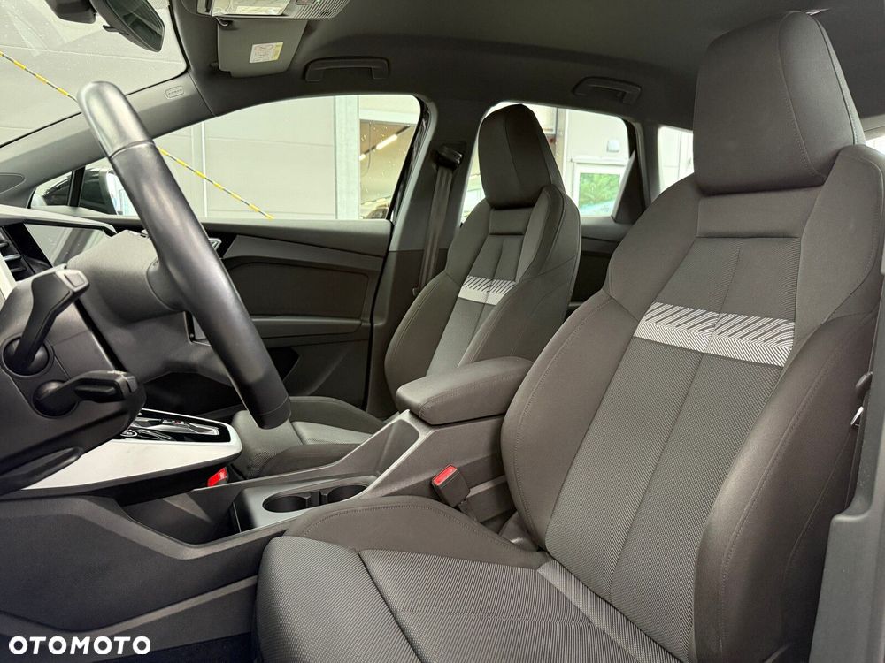 Audi Q4 e-tron - 16