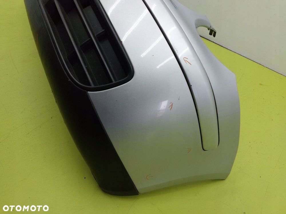 Zderzak przód przedni VW POLO IV 01-05 PRZED LIFT OKULAR LA7W SREBRNY - 5