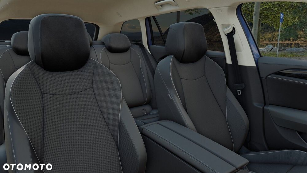 Volkswagen Passat Variant 1.5 TSI ACT mHEV Business Plus DSG - 12