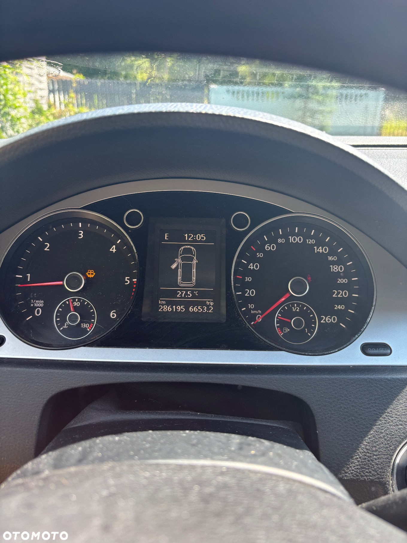 Volkswagen Passat 2.0 TDI Comfortline - 12