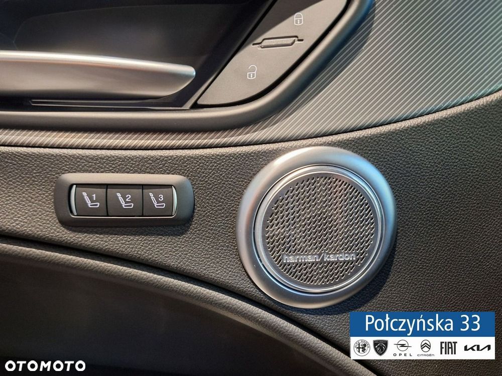 Alfa Romeo Stelvio - 6