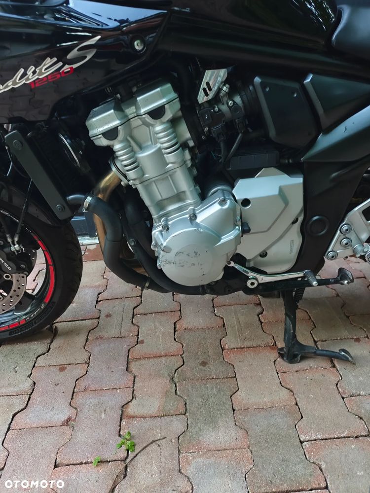 Suzuki Bandit - 6