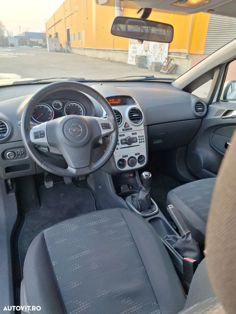 Opel Corsa 1.4 Enjoy - 16