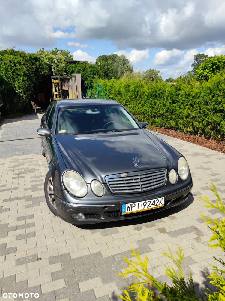 Mercedes-Benz Klasa E - 1