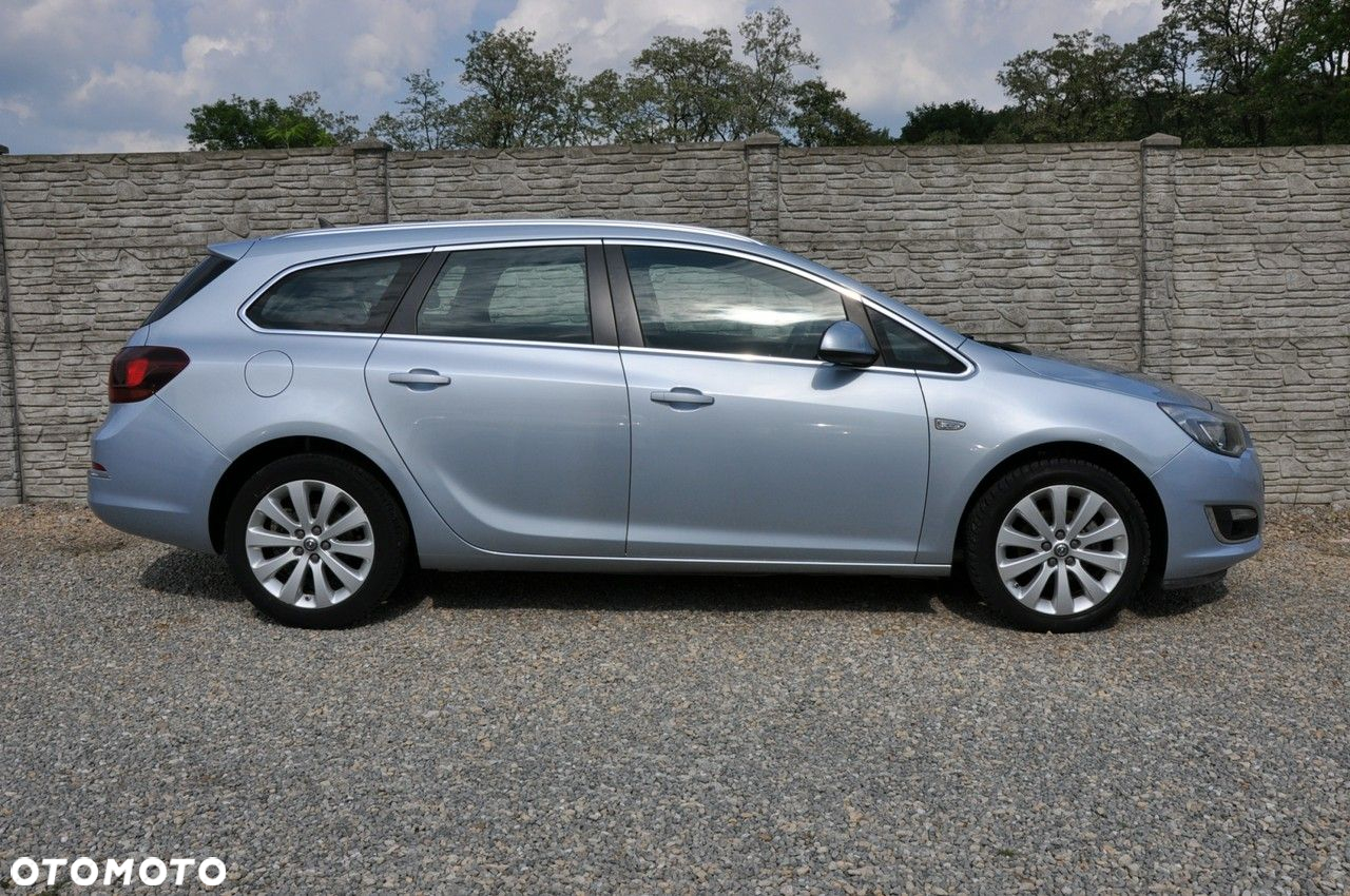 Opel Astra 1.4 Turbo Cosmo - 6