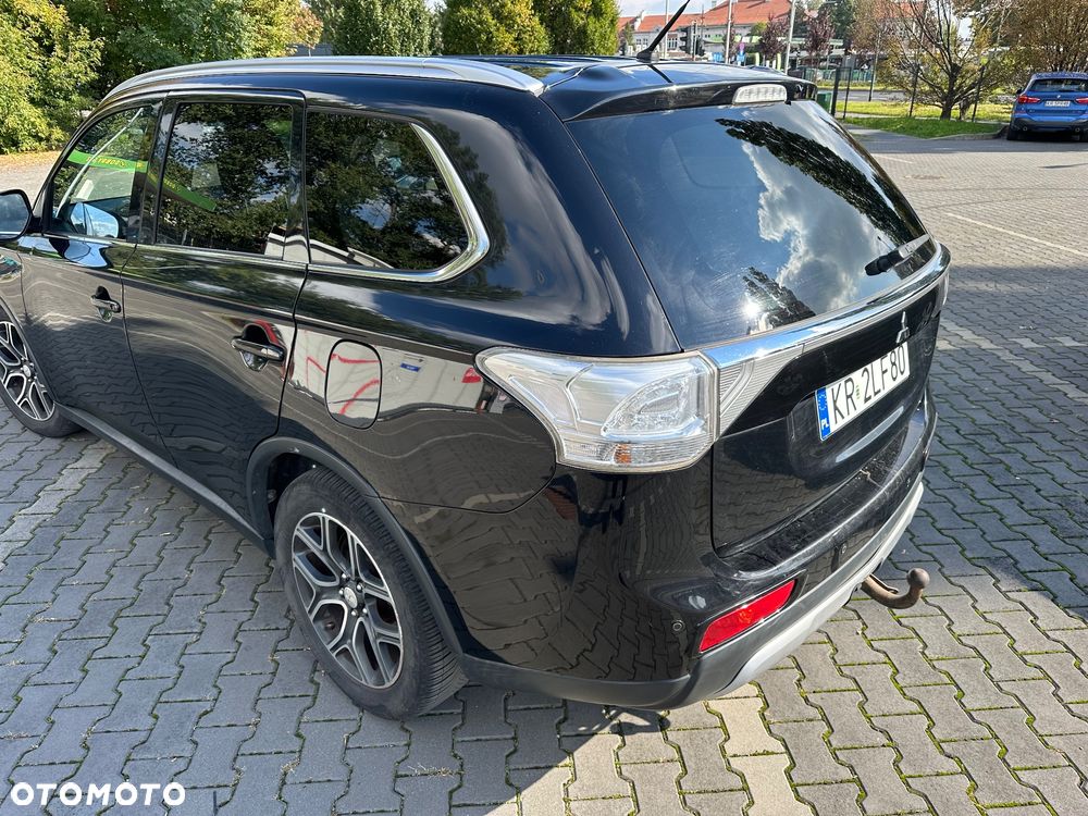 Mitsubishi Outlander Instyle NAVI - 4