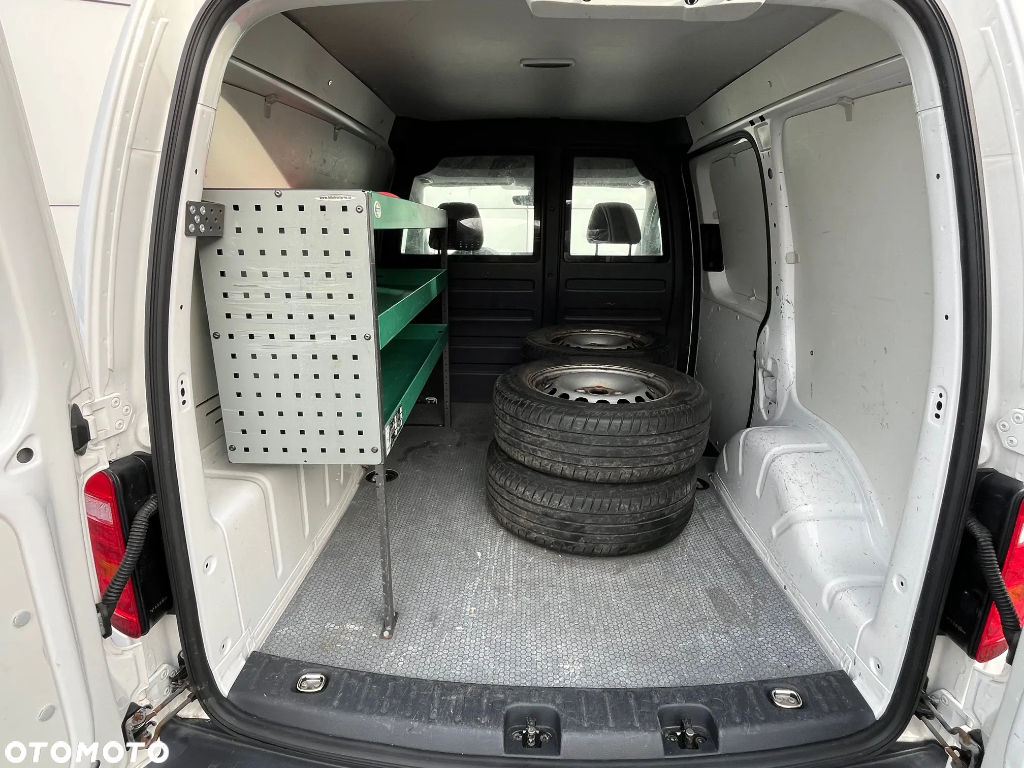 Volkswagen Caddy - 13