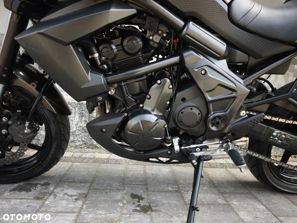 Kawasaki Versys 650 - 12
