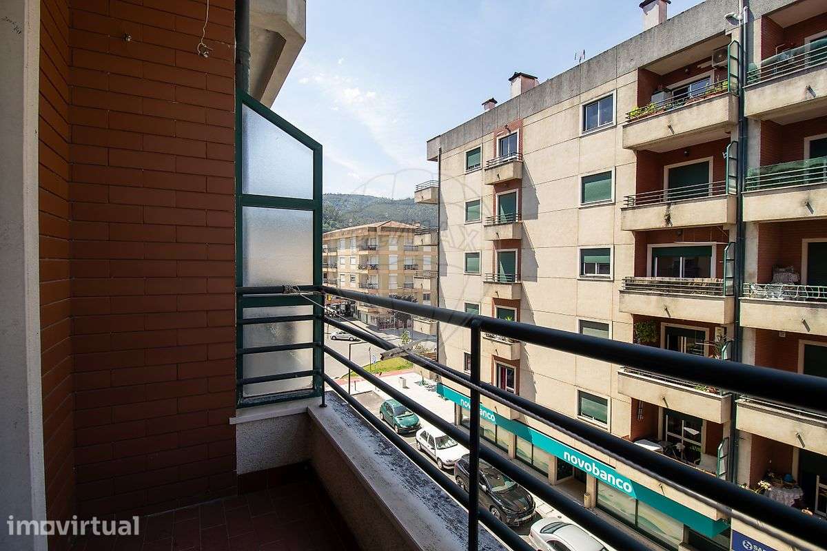 Apartamento T2 para arrendamento - Grande imagem: 2/23