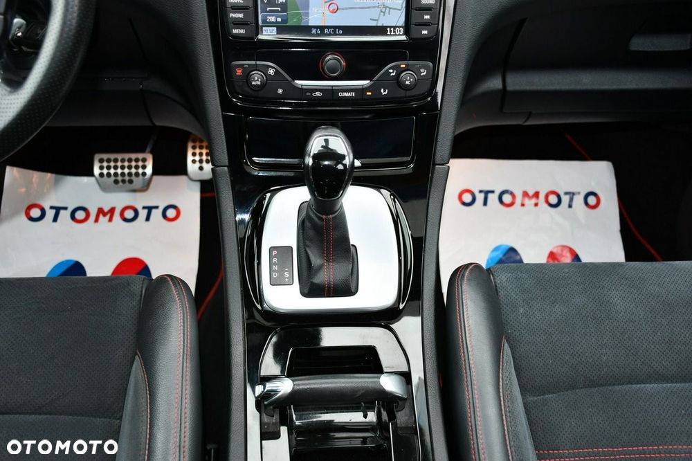 Ford S-Max - 25