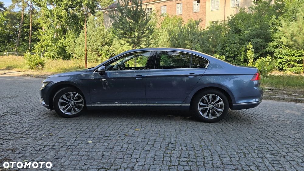 Volkswagen Passat 2.0 TDI BMT Highline DSG - 4