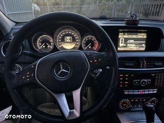 Mercedes-Benz Klasa C 180 BlueEFFICIENCY 7G-TRONIC Avantgarde - 7