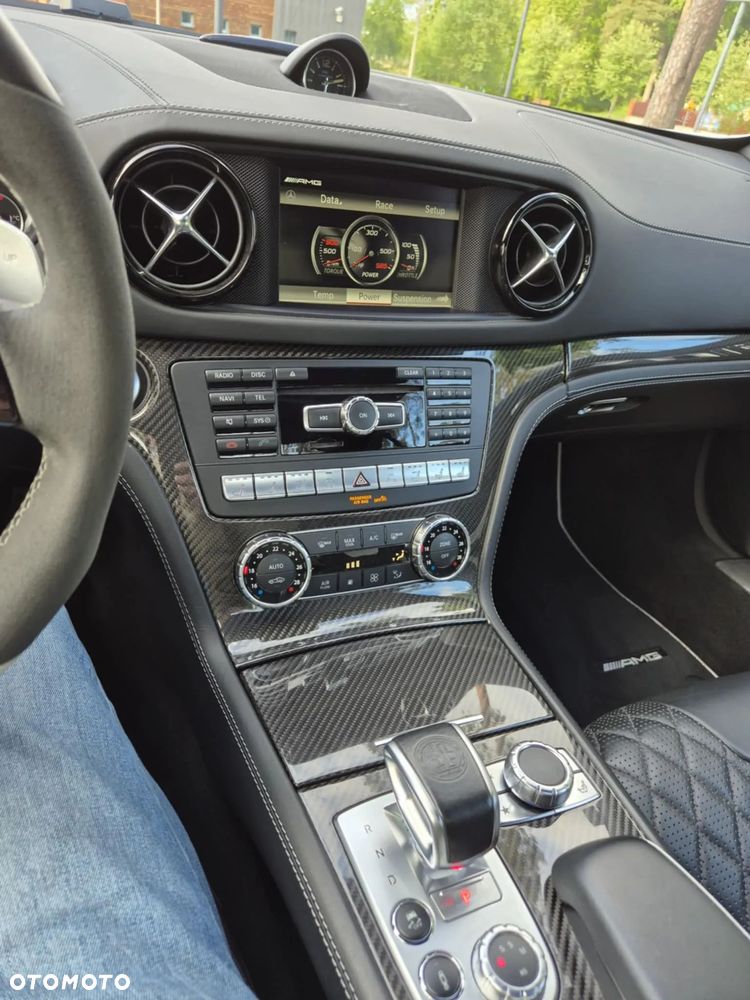 Mercedes-Benz SL 63 AMG AMG Speedshift 7G-MCT 2LOOK Edition - 16