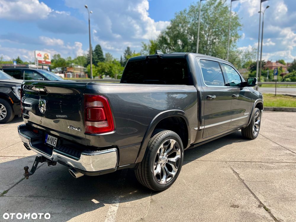 RAM 1500 - 9