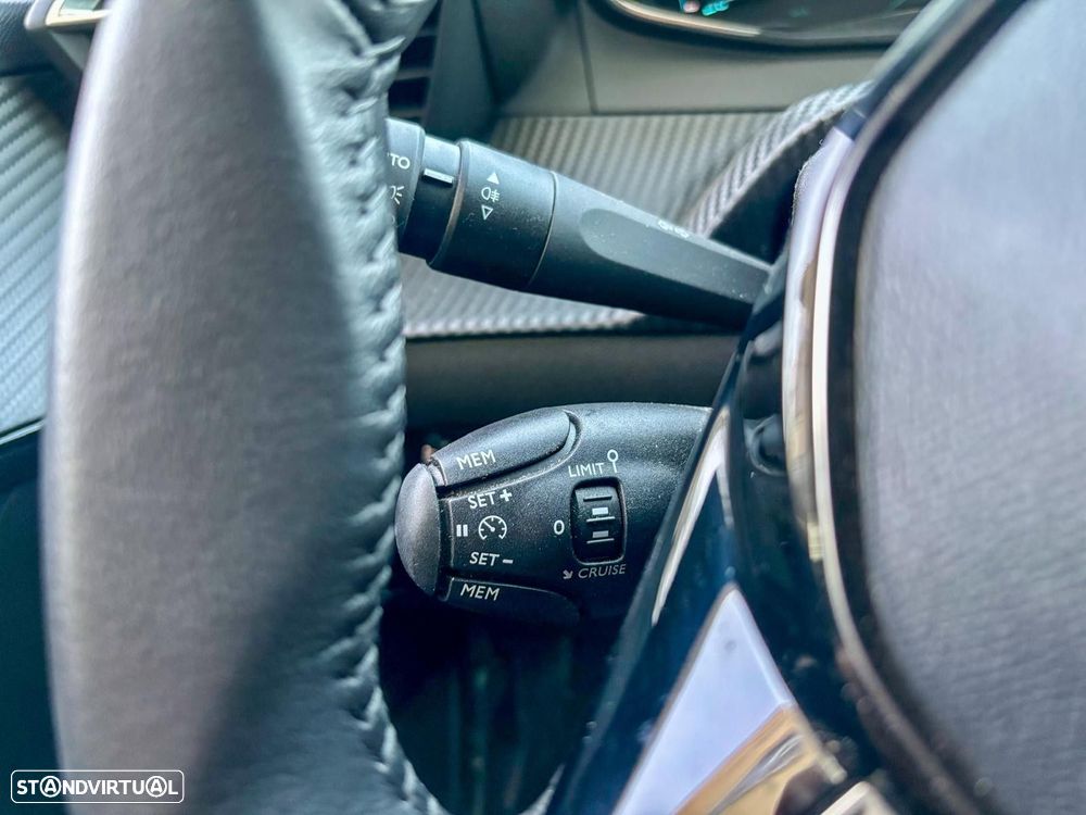 Peugeot e-208 50 kWh Style - 15