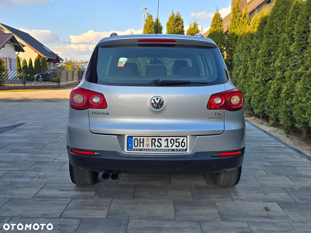 Volkswagen Tiguan - 6