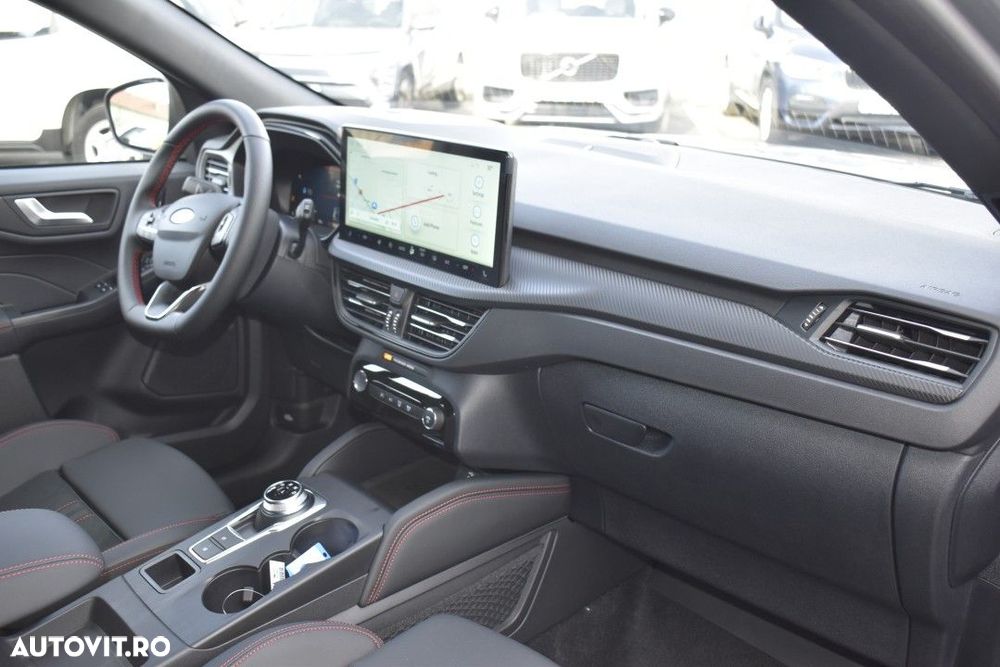 Ford Kuga 2.5 Duratec FWD PHEV ST-Line X - 17