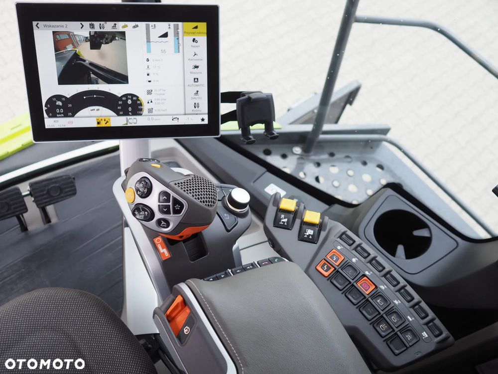 Claas Trion 750 CEMOS + V770 - 7