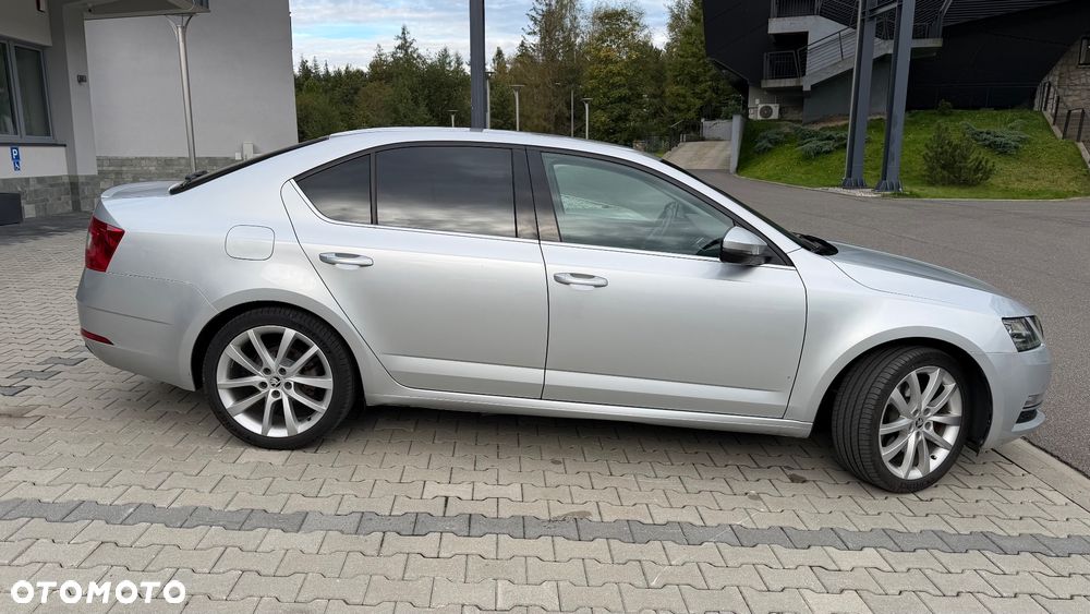 Skoda Octavia 1.8 TSI Style DSG - 10
