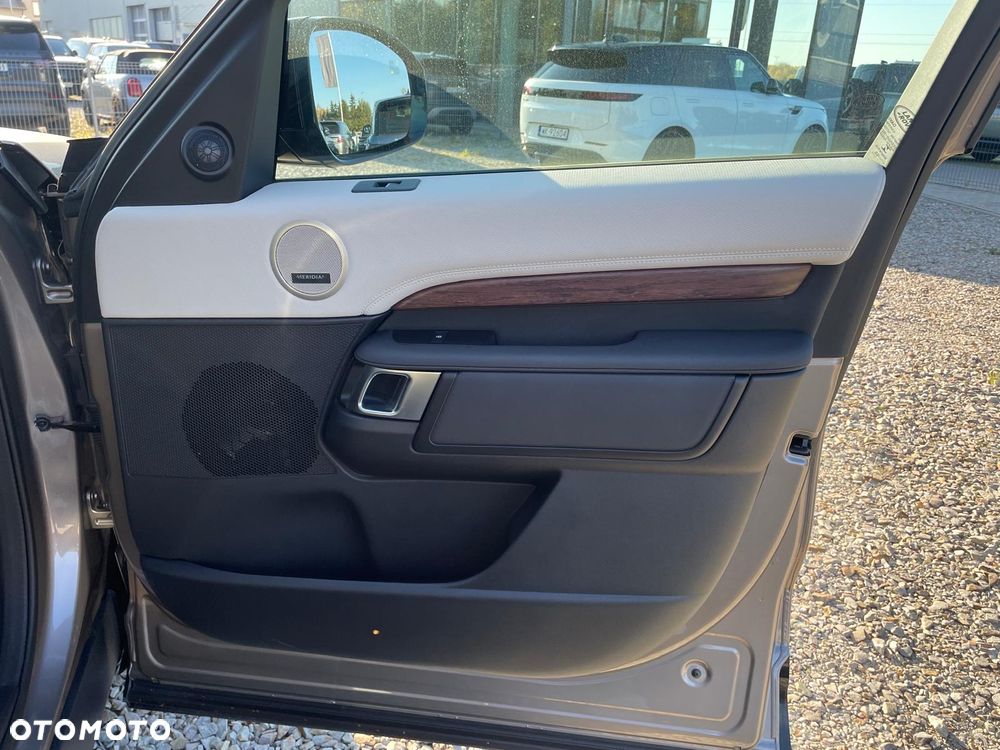 Land Rover Discovery 3.0 D250 mHEV R-Dynamic SE - 10