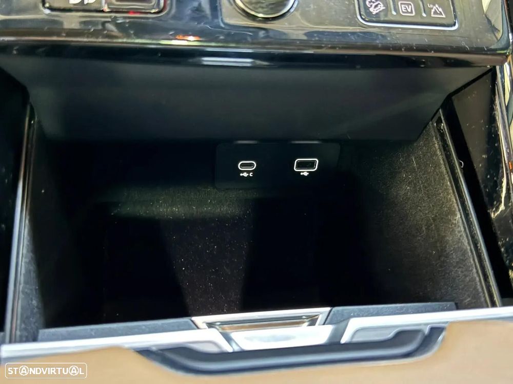 Land Rover Range Rover Sport 3.0 P440e Dynamic SE — fotografia 36