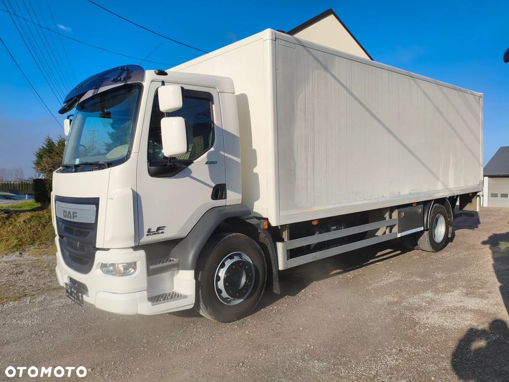 DAF DAF LF 250 / FA 290 / Izoterma / Winda / Holandia / Przebieg 241000 km /18 palet - 1