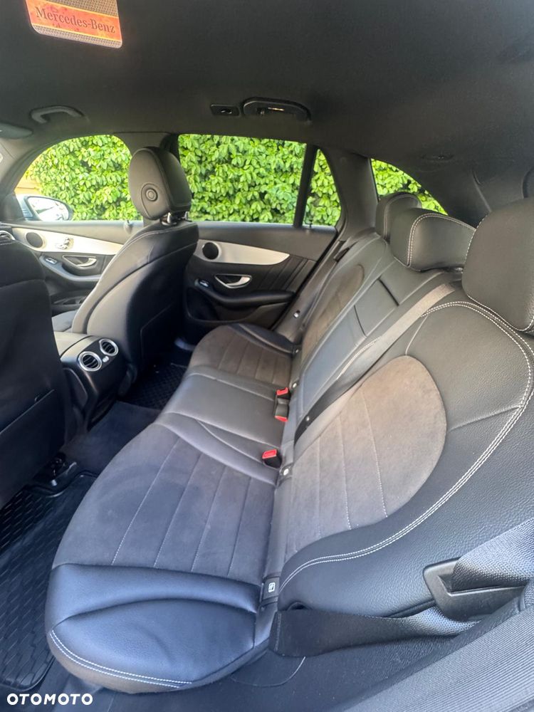 Mercedes-Benz GLC 220 d 4Matic 9G-TRONIC - 29