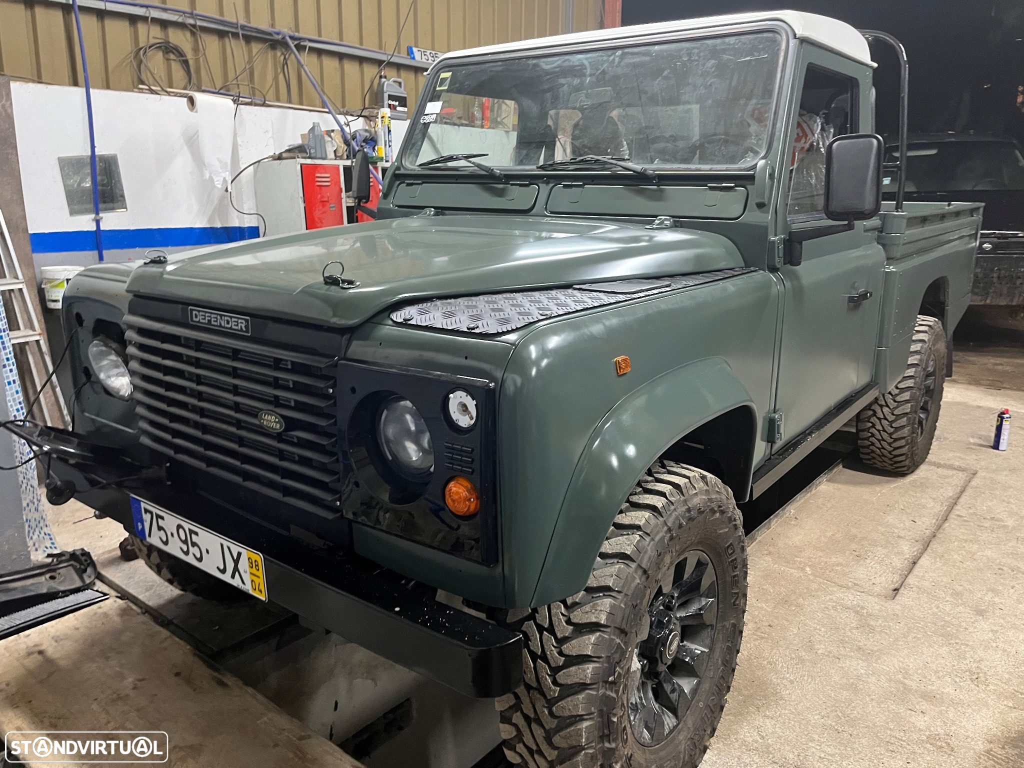 Land Rover Defender 90 2.5 TDi Metal Top - 3