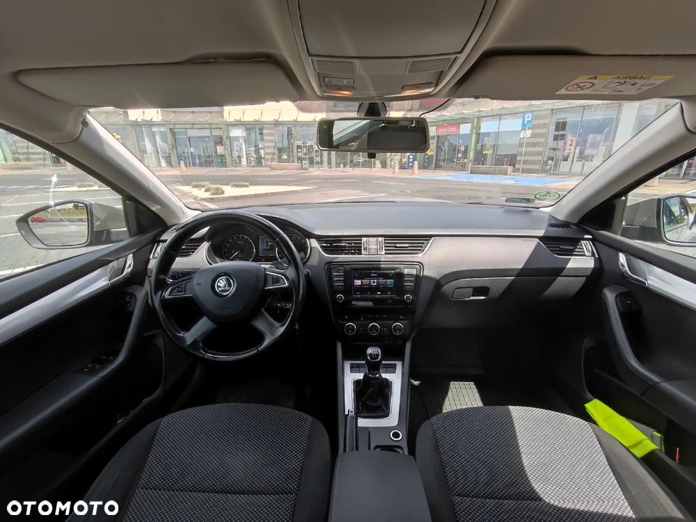 Skoda Octavia 1.6 TDI Ambition - 22