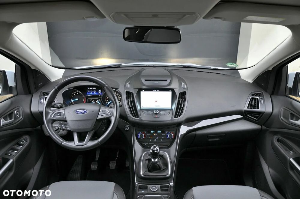 Ford Kuga 1.5 EcoBoost 2x4 Titanium - 7