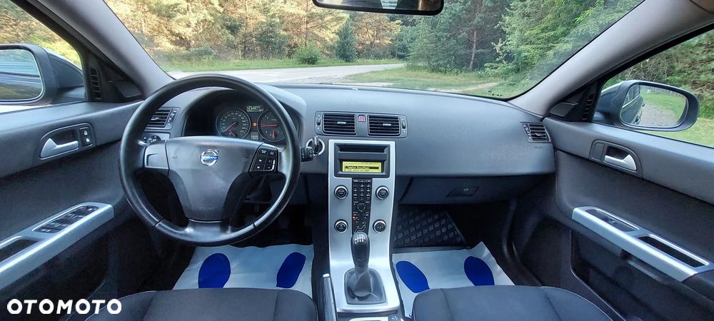 Volvo V50 1.6D Momentum - 27