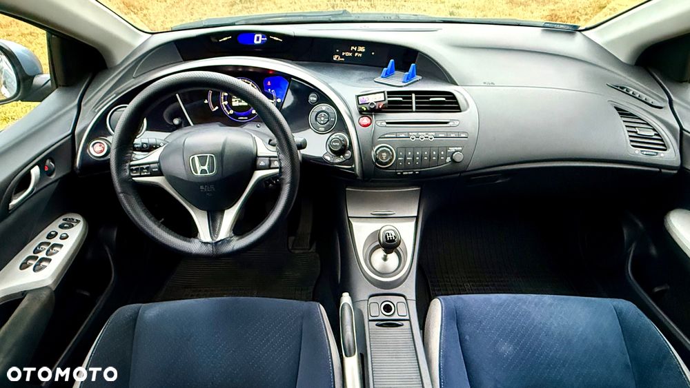 Honda Civic 1.4 Comfort - 8