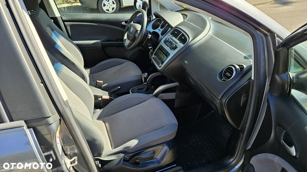 Seat Altea XL 1.6 TDI DPF CR Ecomotive Reference - 17