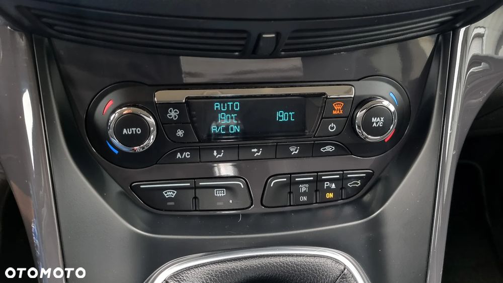 Ford Kuga 2.0 TDCi Titanium - 27
