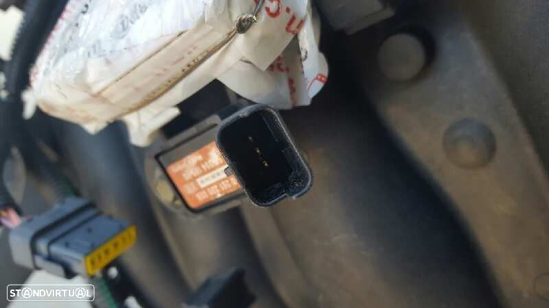 MOTOR COMPLETO PEUGEOT 307 CC 2004 -RFN - 8