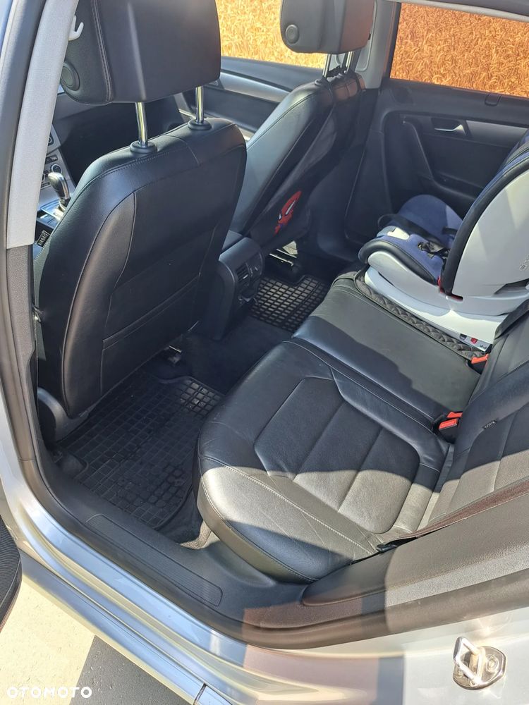 Volkswagen Passat 2.0 TDI Comfortline DSG - 16