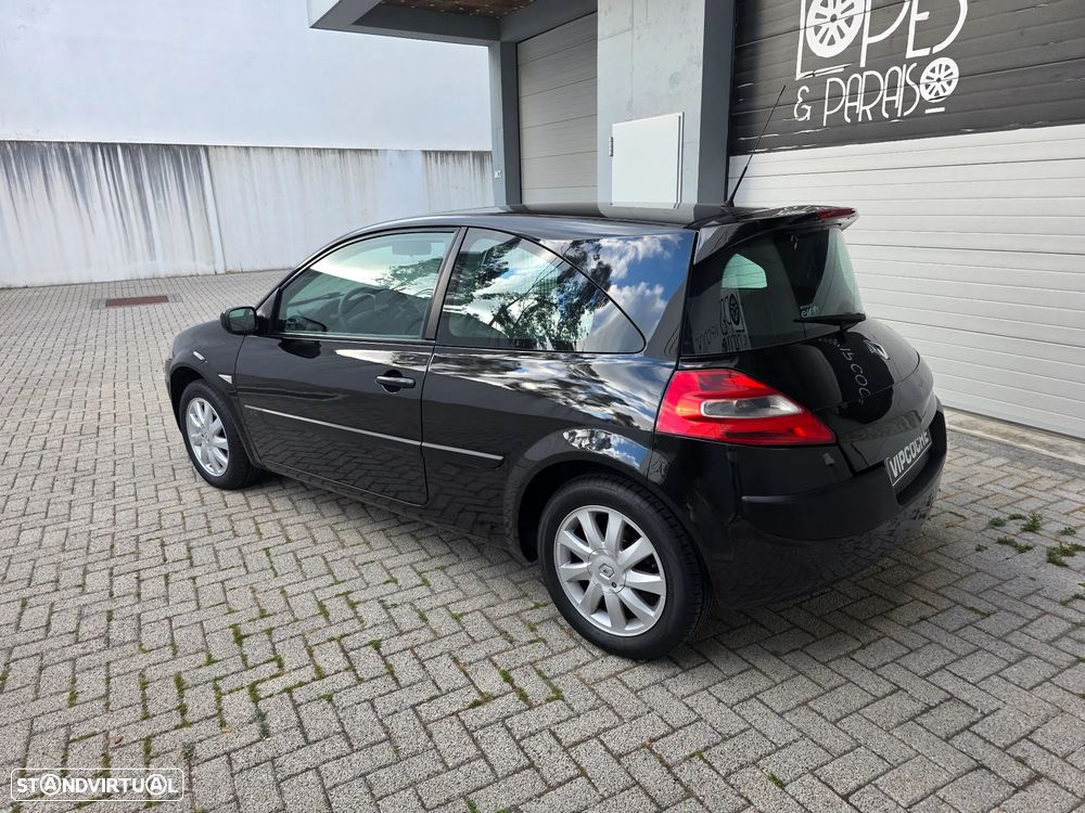 Renault Megane Van - 9