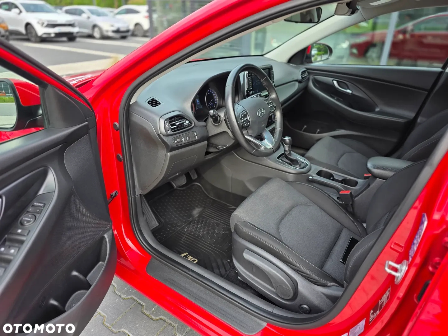 Hyundai i30 1.6 D Comfort DCT - 19