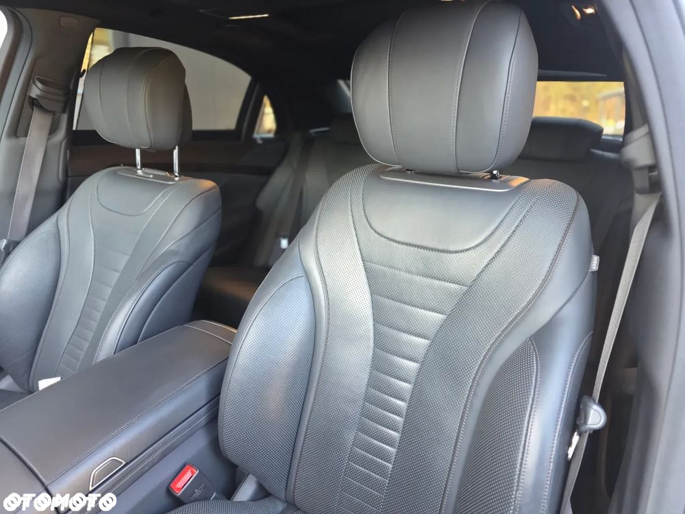 Mercedes-Benz Klasa S 560 4-Matic L 9G-TRONIC - 19