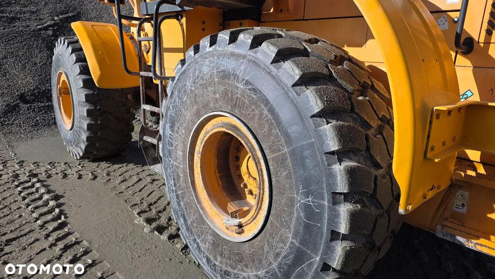 Hyundai HL770-7A - 8