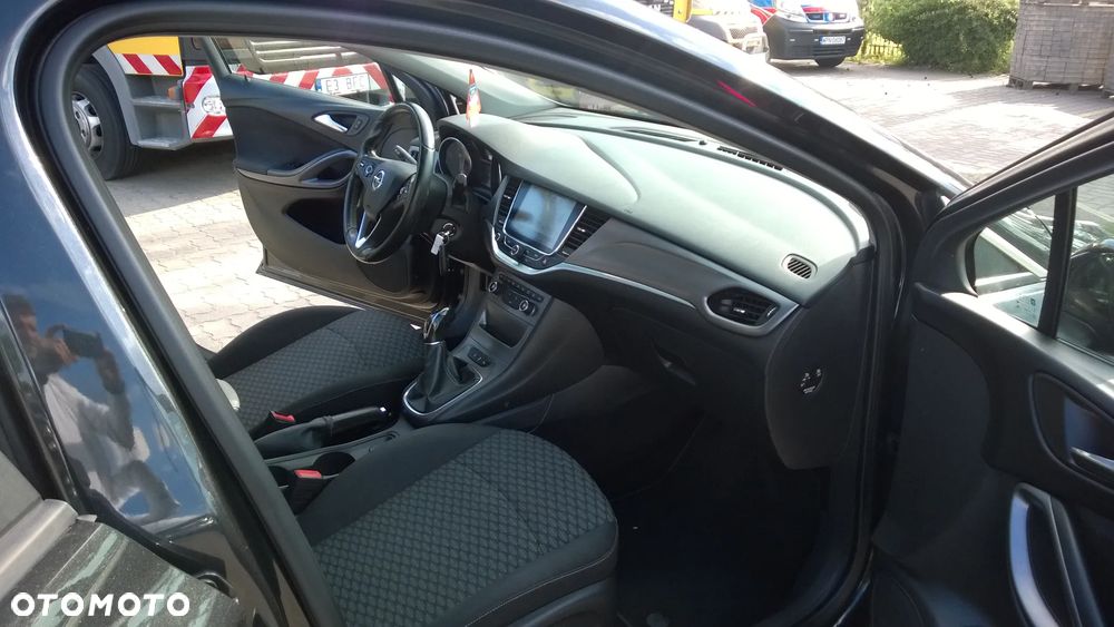 Opel Astra 1.6 CDTI Energy - 13