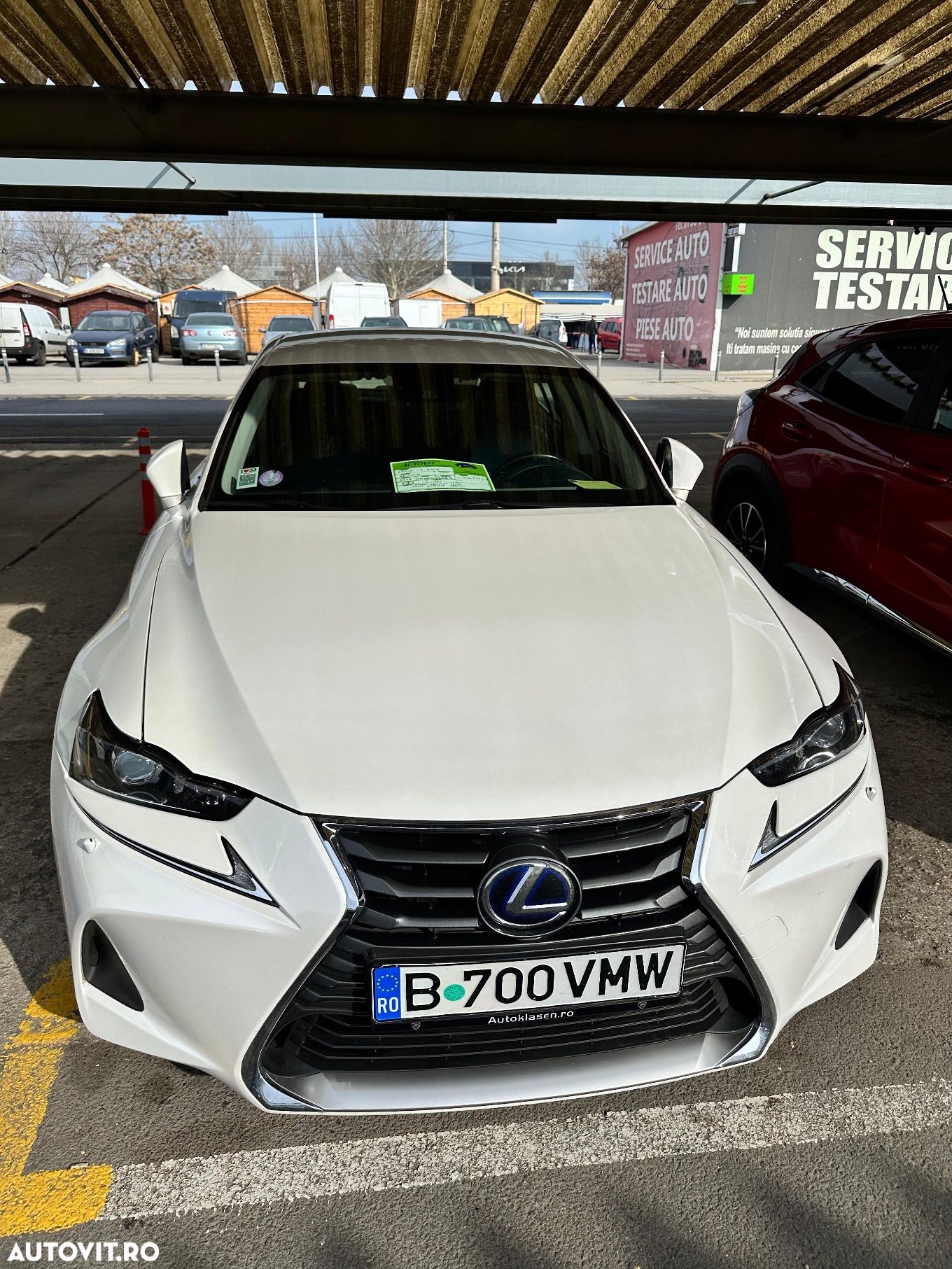 Lexus Seria IS 300h Aut. Business - 1
