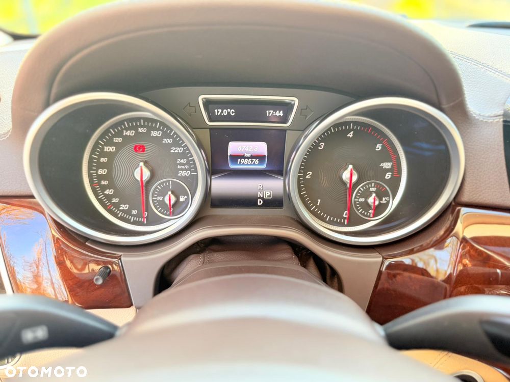 Mercedes-Benz GLE 350 d 4-Matic - 16