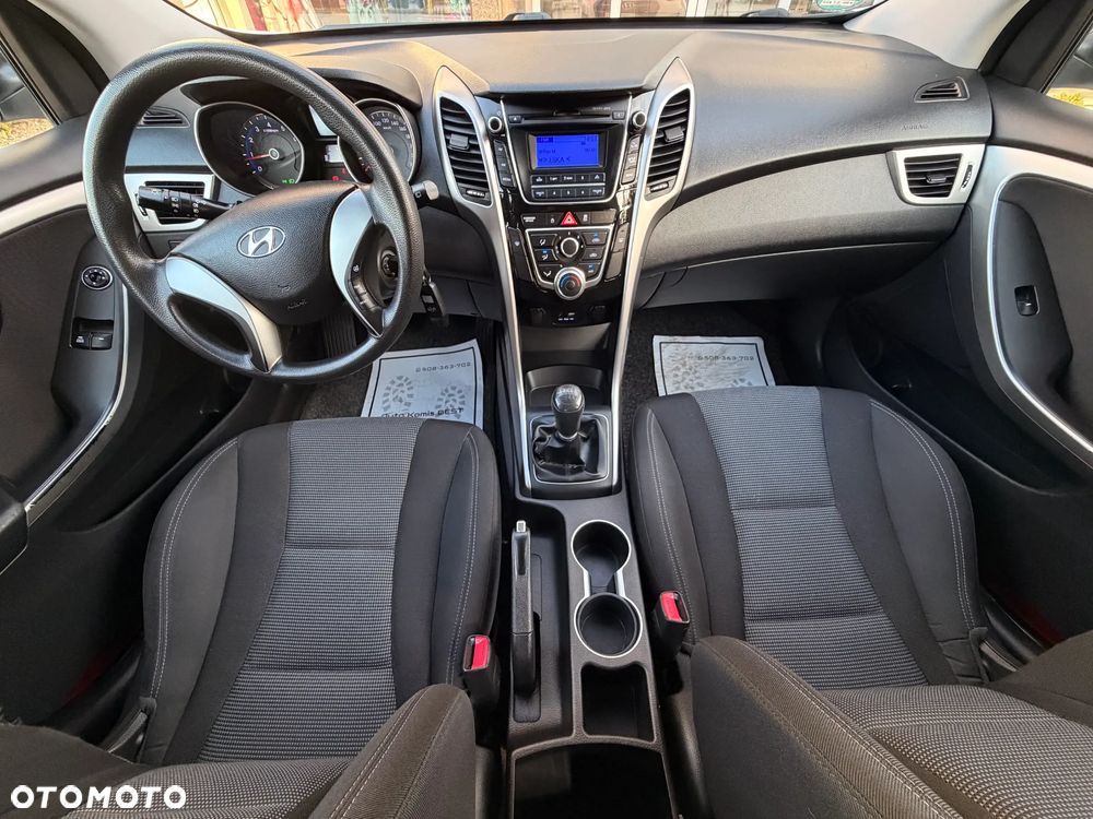 Hyundai i20 1.4 Trend - 8