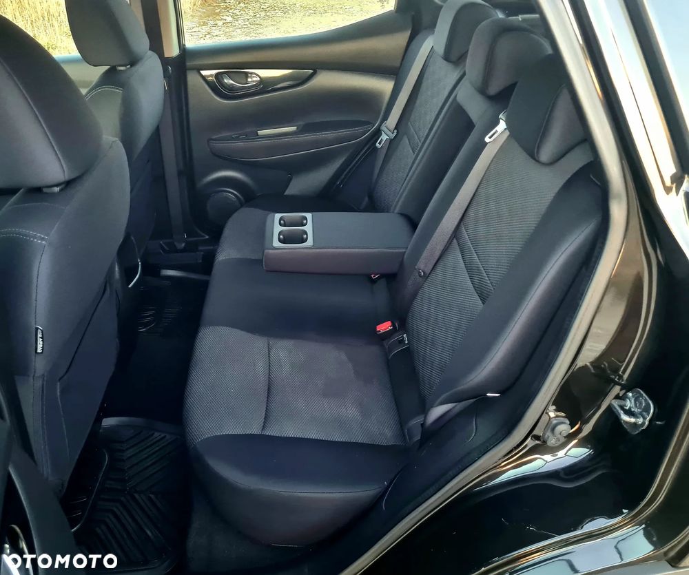 Nissan Qashqai 1.6 DCi Acenta Xtronic EU6 - 19