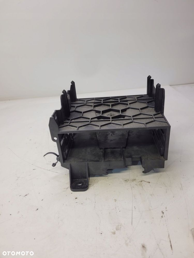 UCHWYT MOCOWANIE STEROWNIKA AUDI A5 A4 8T0907368A - 4